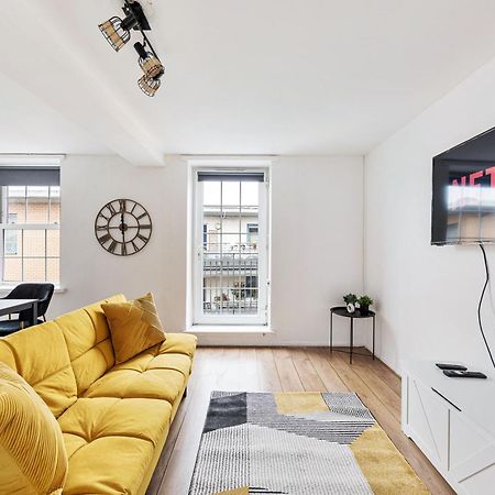 Sleek Shoreditch Hideout - 2 Bed Gem With Balcony In Central Londres Exterior foto
