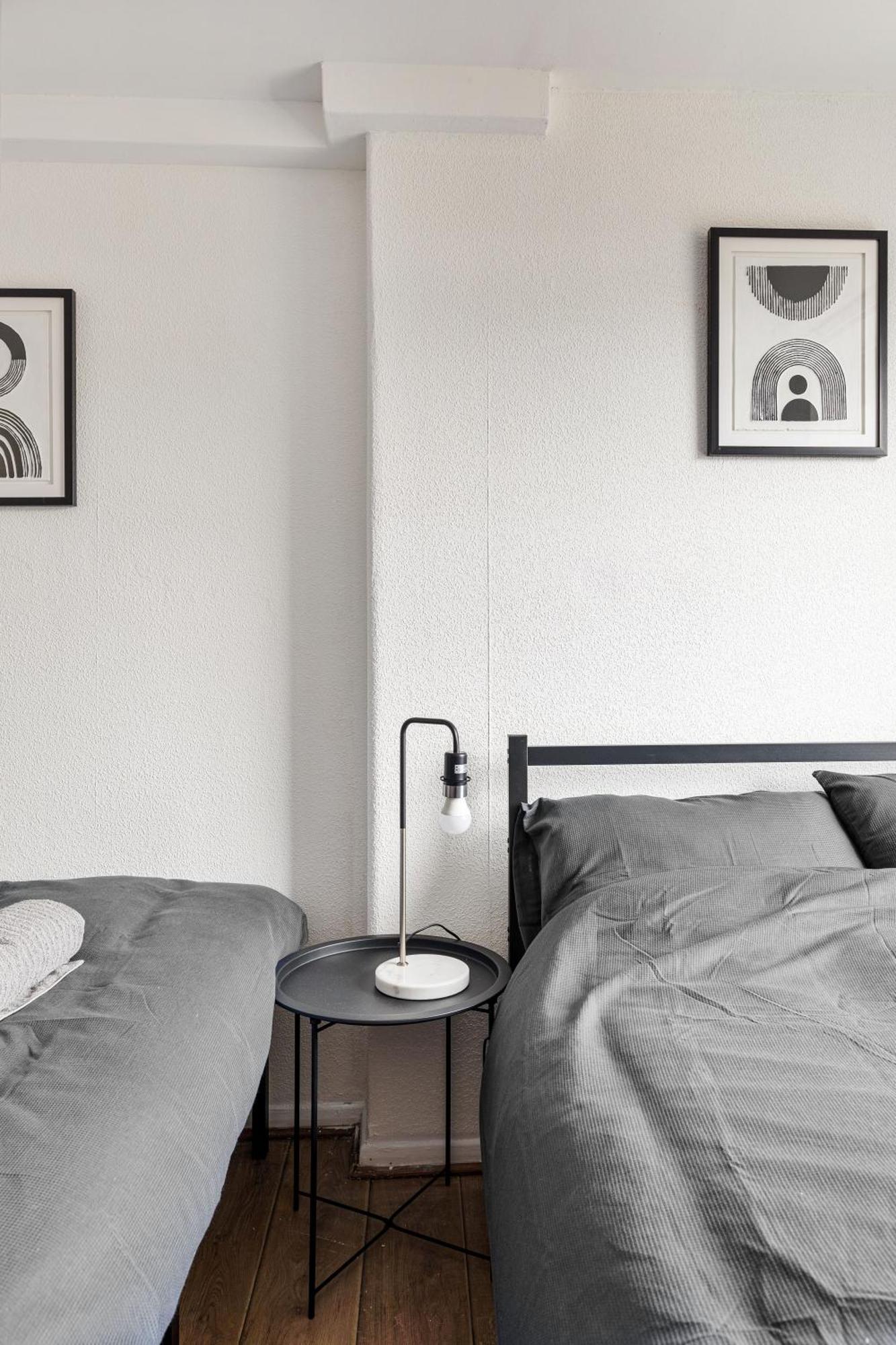 Sleek Shoreditch Hideout - 2 Bed Gem With Balcony In Central Londres Exterior foto