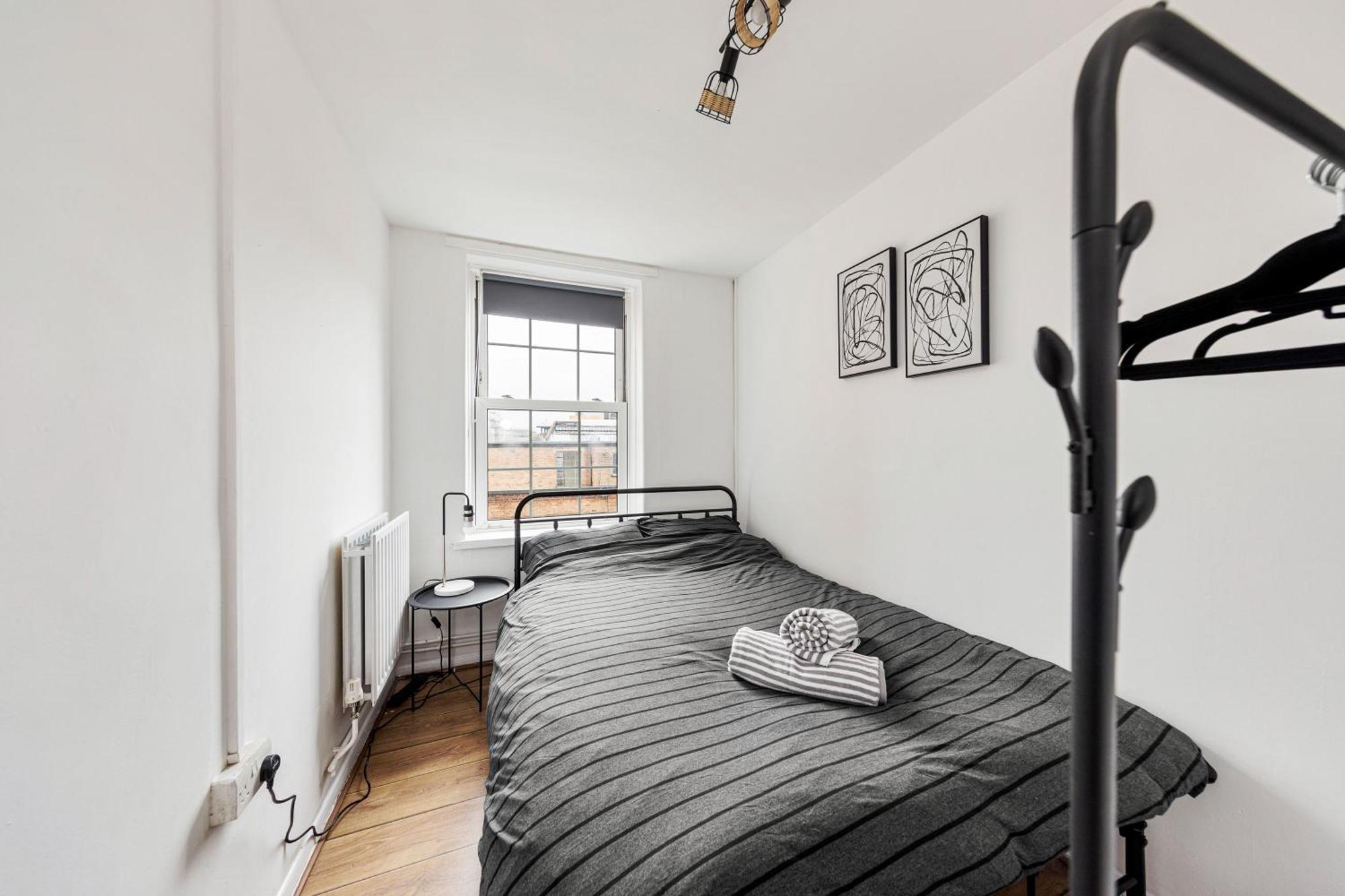 Sleek Shoreditch Hideout - 2 Bed Gem With Balcony In Central Londres Exterior foto